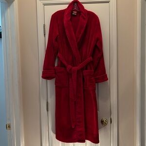 Soma Red Embraceable Plush long Robe